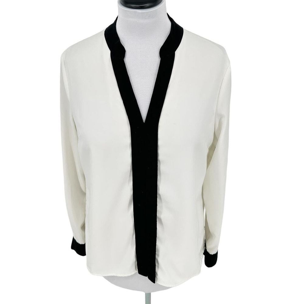 Calvin Klein Women's SZ L Cream White High Low Dressy Blouse Black‎ Placket